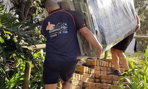 Secure furniture loading by an experienced removalist team