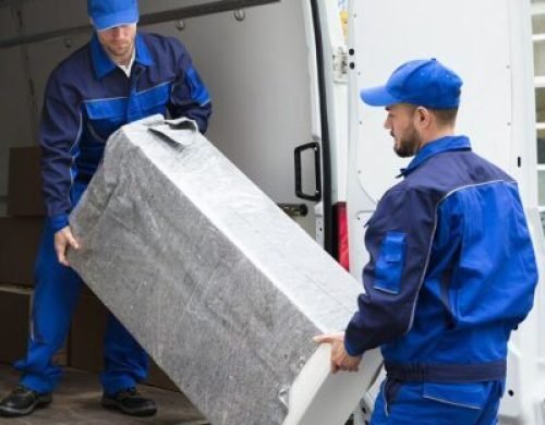 Home relocation service for transporting personal belongings in packed boxes